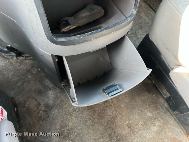 image for item DQ2220 2002 Ford E450  sewer inspection truck