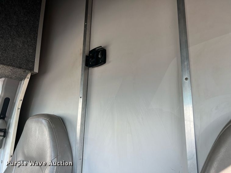 image for item DQ2220 2002 Ford E450  sewer inspection truck