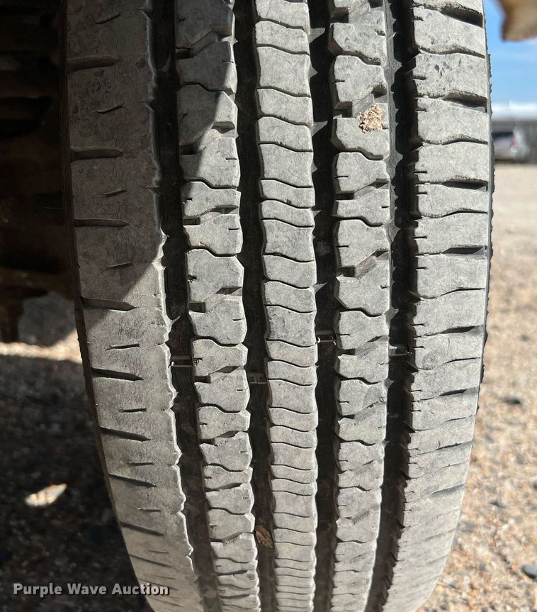 image for item DQ2220 2002 Ford E450  sewer inspection truck