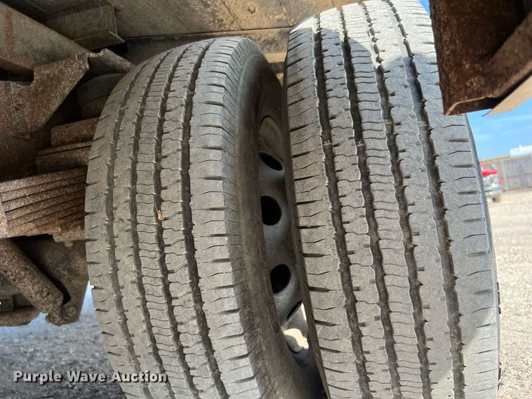 image for item DQ2220 2002 Ford E450  sewer inspection truck