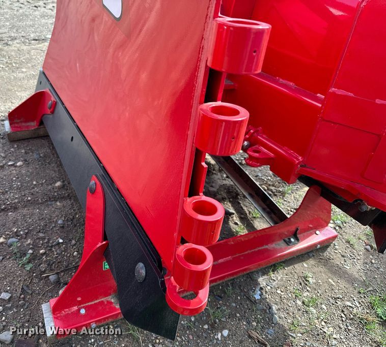 image for item DQ7381 Boss DXT  V snow plow