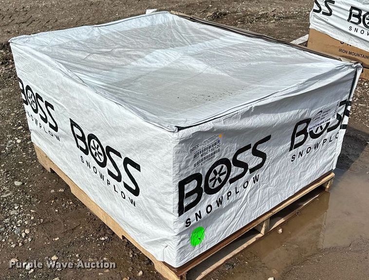 image for item DQ7381 Boss DXT  V snow plow