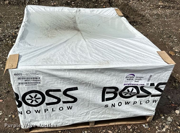 image for item DQ7382 Boss Power V-XT  snow plow