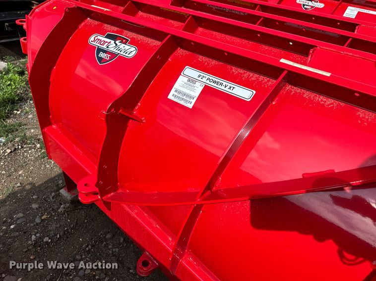 image for item DQ7384 Boss Power V-XT  snow plow