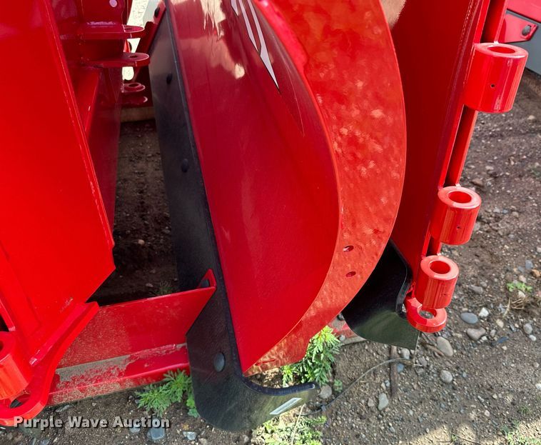 image for item DQ7384 Boss Power V-XT  snow plow