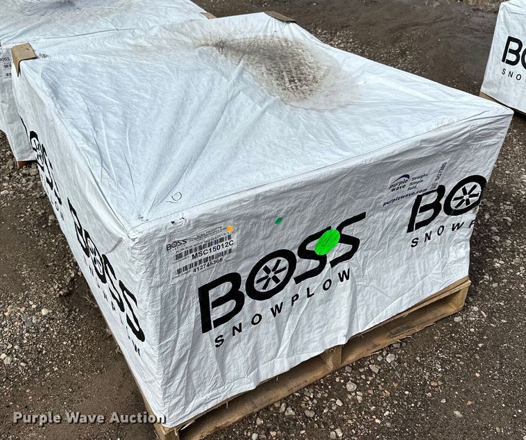 image for item DQ7385 Boss Power V DXT  snow plow