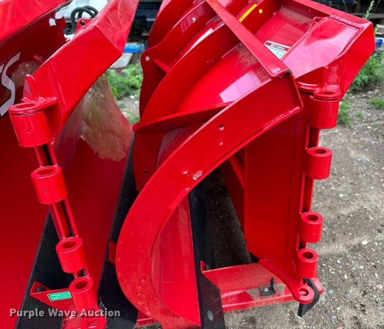 image for item DQ7386 Boss Power V-XT  snow plow