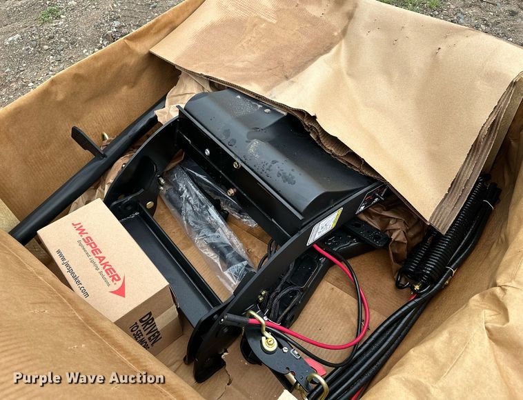 image for item DQ7387 Boss Power V-XT  snow plow