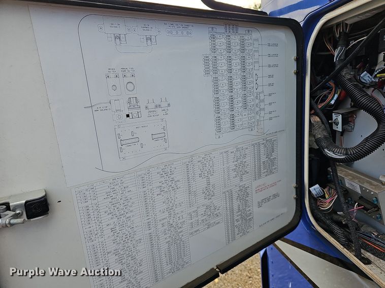 image for item DR5783 2016 Blue Bird T3RE 4006S  transit bus