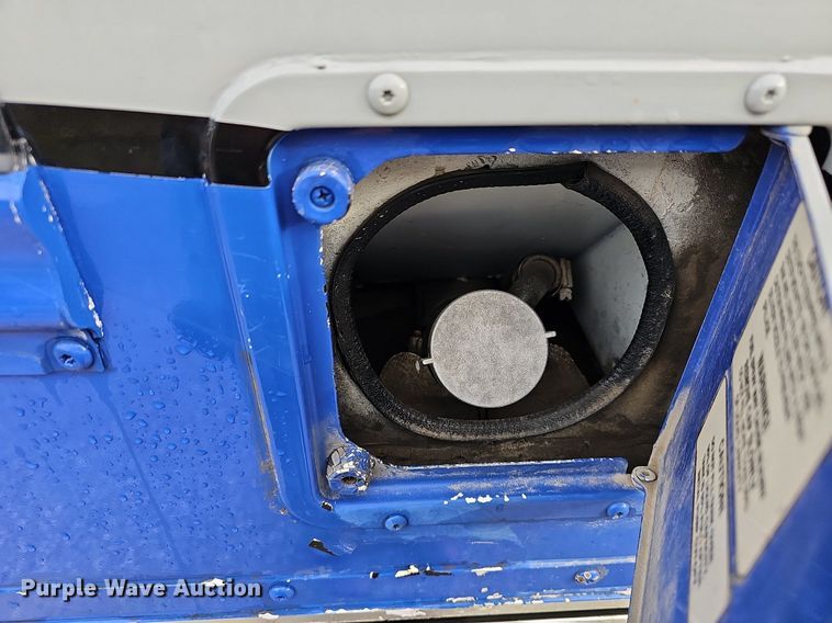 image for item DR5783 2016 Blue Bird T3RE 4006S  transit bus