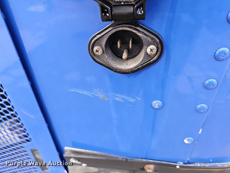 image for item DR5783 2016 Blue Bird T3RE 4006S  transit bus