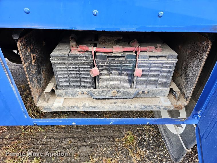 image for item DR5783 2016 Blue Bird T3RE 4006S  transit bus