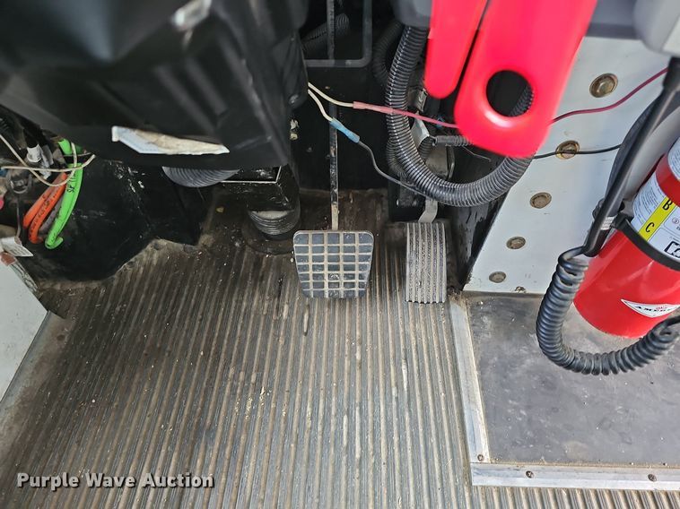 image for item DR5783 2016 Blue Bird T3RE 4006S  transit bus