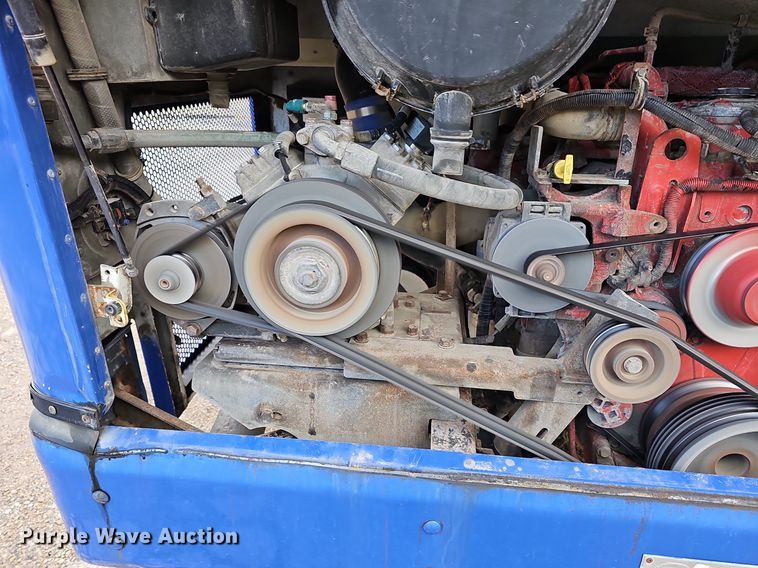 image for item DR5783 2016 Blue Bird T3RE 4006S  transit bus