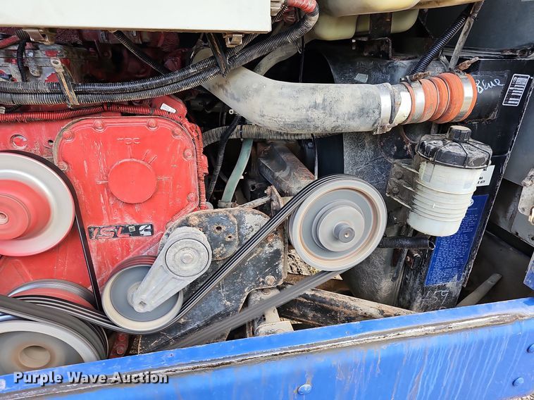 image for item DR5783 2016 Blue Bird T3RE 4006S  transit bus