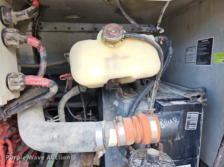 image for item DR5783 2016 Blue Bird T3RE 4006S  transit bus