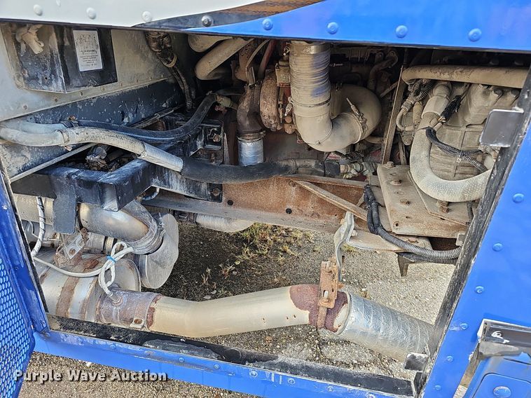 image for item DR5783 2016 Blue Bird T3RE 4006S  transit bus