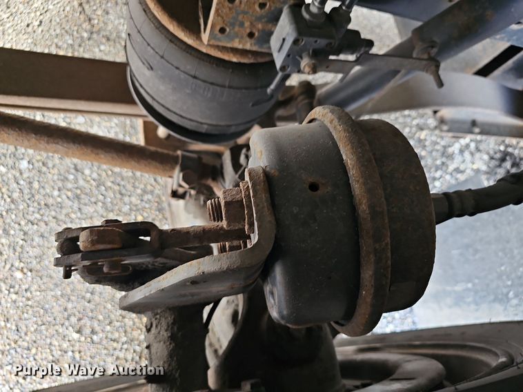 image for item DR5783 2016 Blue Bird T3RE 4006S  transit bus