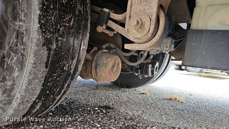 image for item DR5783 2016 Blue Bird T3RE 4006S  transit bus