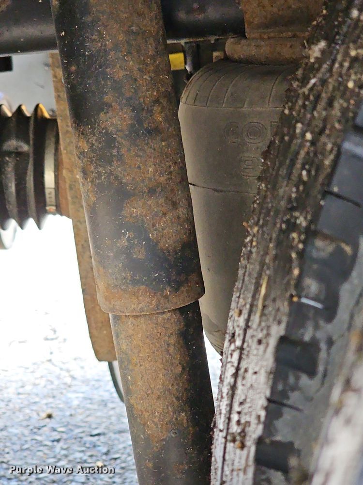 image for item DR5783 2016 Blue Bird T3RE 4006S  transit bus