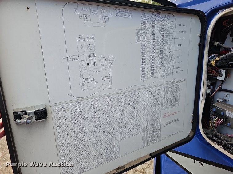 image for item DR5784 2016 Blue Bird T3RE 4006S  transit bus