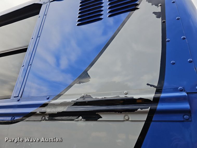 image for item DR5784 2016 Blue Bird T3RE 4006S  transit bus