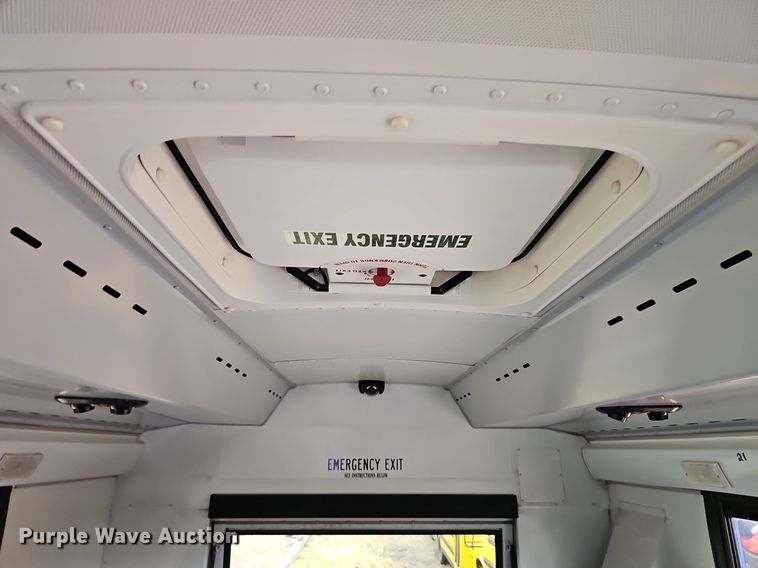 image for item DR5784 2016 Blue Bird T3RE 4006S  transit bus