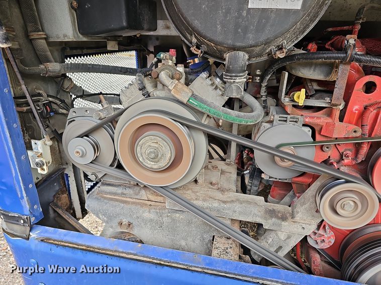 image for item DR5784 2016 Blue Bird T3RE 4006S  transit bus