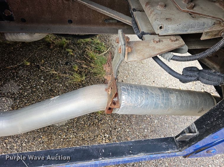 image for item DR5784 2016 Blue Bird T3RE 4006S  transit bus