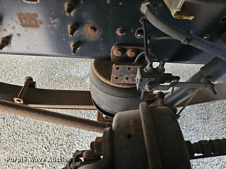 image for item DR5784 2016 Blue Bird T3RE 4006S  transit bus