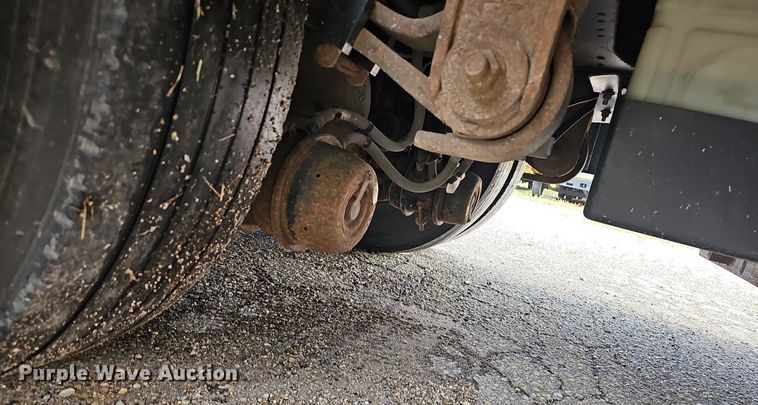 image for item DR5784 2016 Blue Bird T3RE 4006S  transit bus