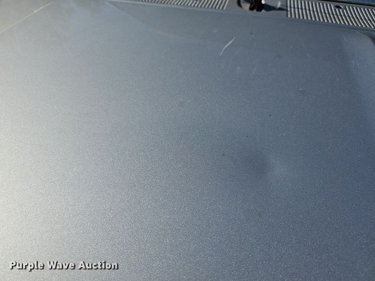 image for item DR5787 1996 Ford F150 XLT  flatbed pickup truck