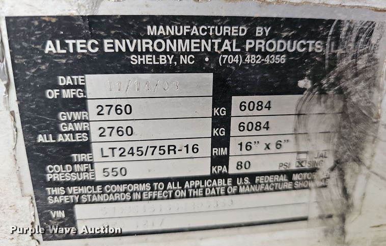 image for item DR5853 2008 Altec DC1217CFD  wood chipper