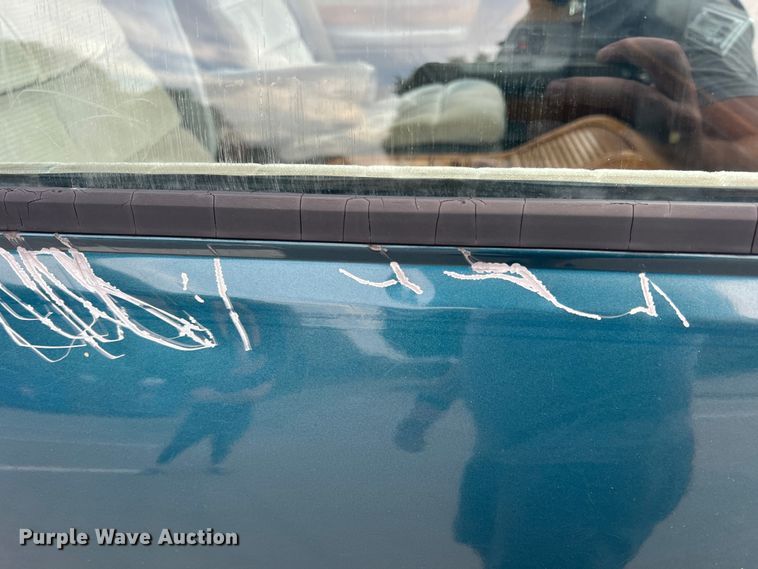 image for item DS2458 1992 GMC Sierra C3500  Crew Cab pickup truck