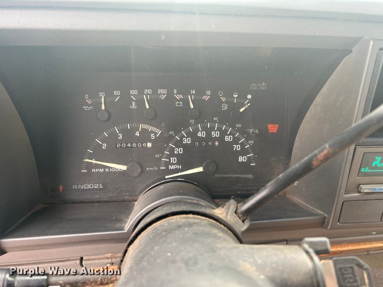 image for item DS2458 1992 GMC Sierra C3500  Crew Cab pickup truck