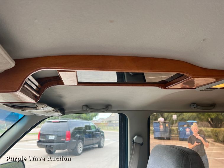 image for item DS2458 1992 GMC Sierra C3500  Crew Cab pickup truck