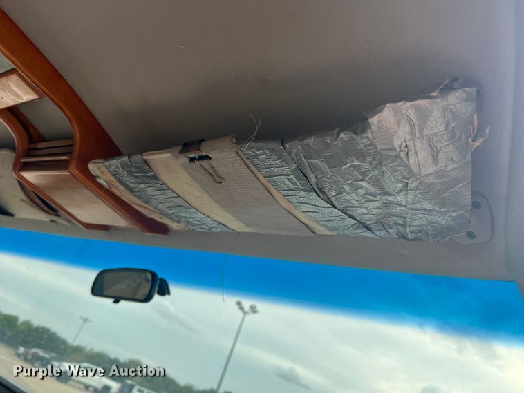 image for item DS2458 1992 GMC Sierra C3500  Crew Cab pickup truck