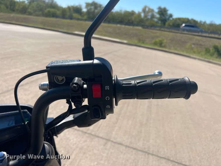 image for item DS2460 2019 Kawasaki Z125  motorcycle