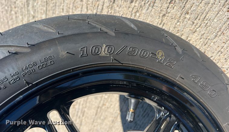 image for item DS2460 2019 Kawasaki Z125  motorcycle