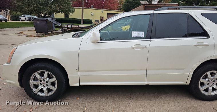 image for item DS5661 2008 Cadillac SRX 4  SUV
