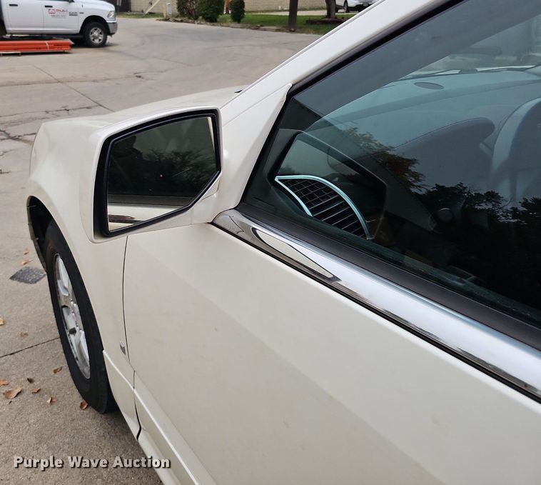 image for item DS5661 2008 Cadillac SRX 4  SUV