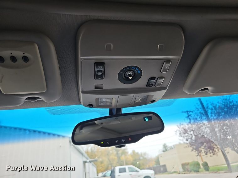 image for item DS5661 2008 Cadillac SRX 4  SUV