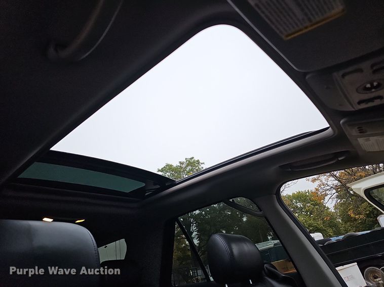 image for item DS5661 2008 Cadillac SRX 4  SUV