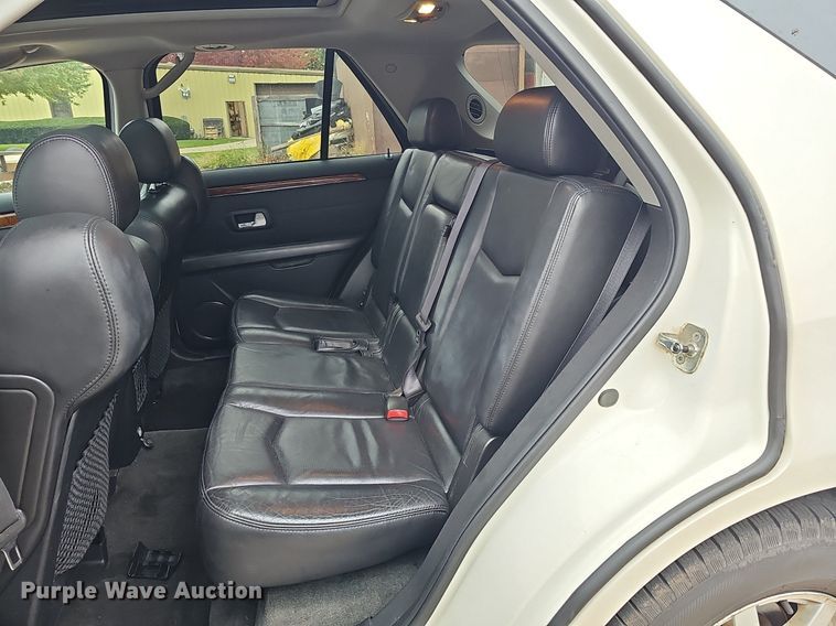 image for item DS5661 2008 Cadillac SRX 4  SUV