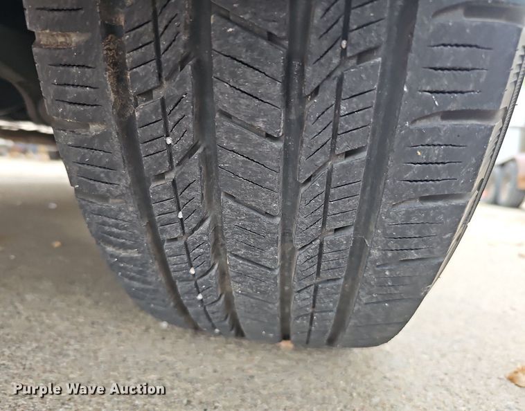 image for item DS5661 2008 Cadillac SRX 4  SUV