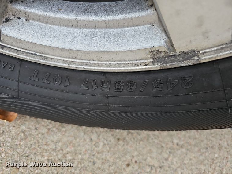 image for item DS5661 2008 Cadillac SRX 4  SUV