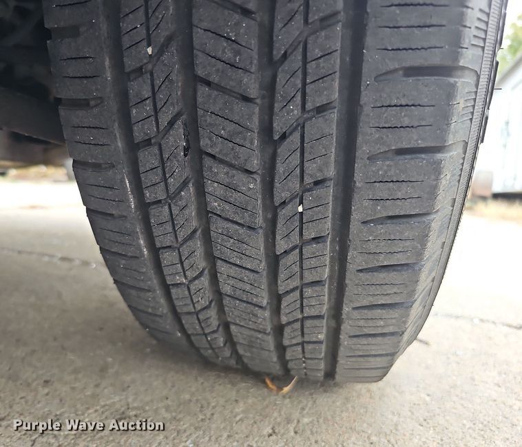 image for item DS5661 2008 Cadillac SRX 4  SUV