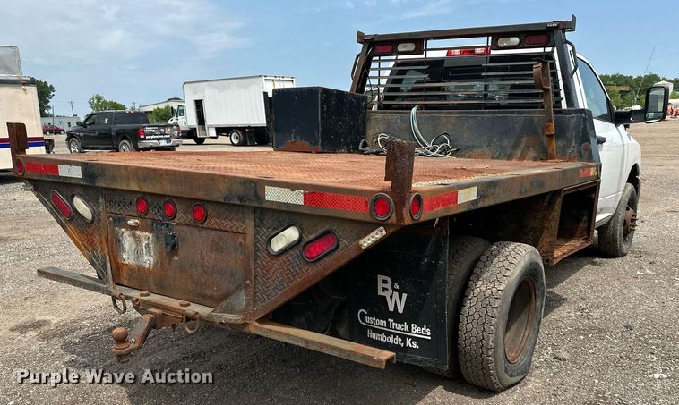 image for item DS6426 2013 Dodge Ram 3500  flatbed pickup truck