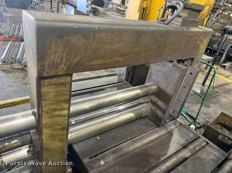 image for item DW2835 HYD-Mech M-16A  band saw