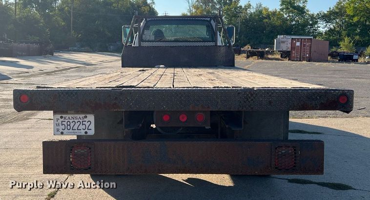 image for item DW2836 2007 Ford F750 XLT Super Duty  flatbed truck